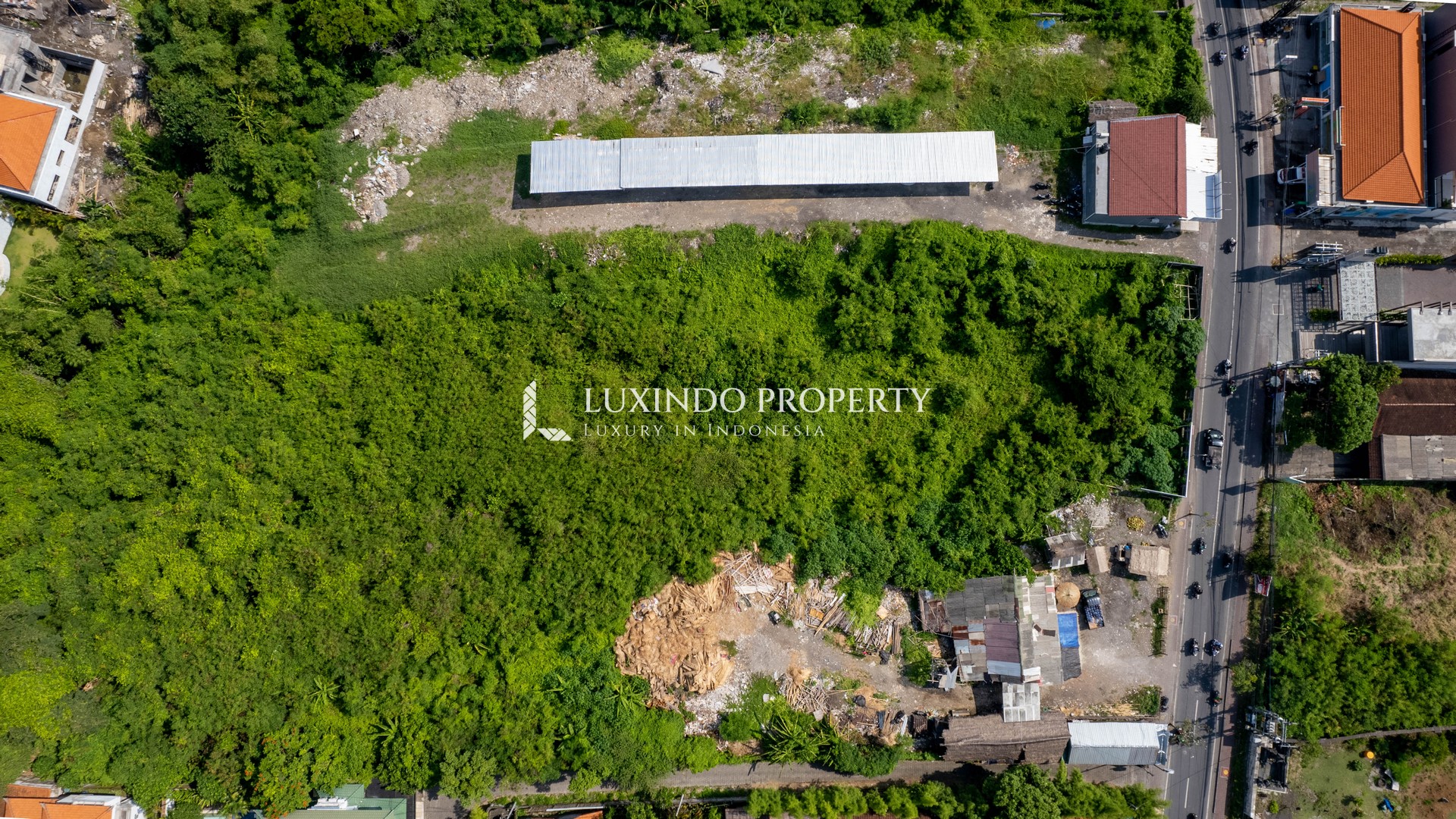 BATU BOLONG – INVESTMENT LAND FOR LEASEHOLD SALE IN VIBRANT AREA (LHL215)